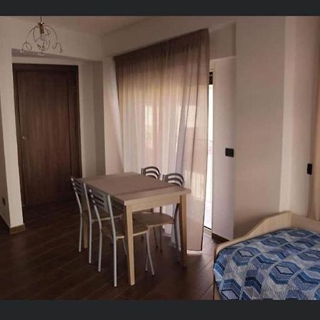 B&B Samuel Fish Баньяра-Калабра Екстер'єр фото