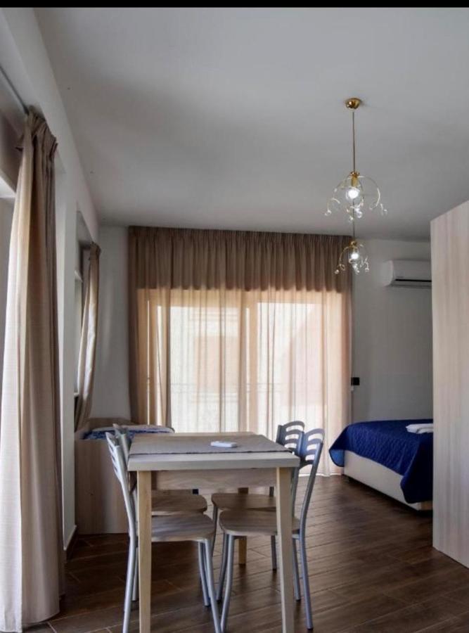B&B Samuel Fish Баньяра-Калабра Екстер'єр фото